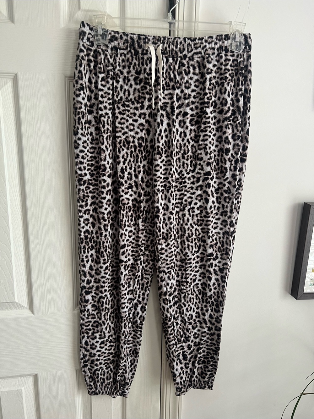 Leopard Print Soma banded pants M